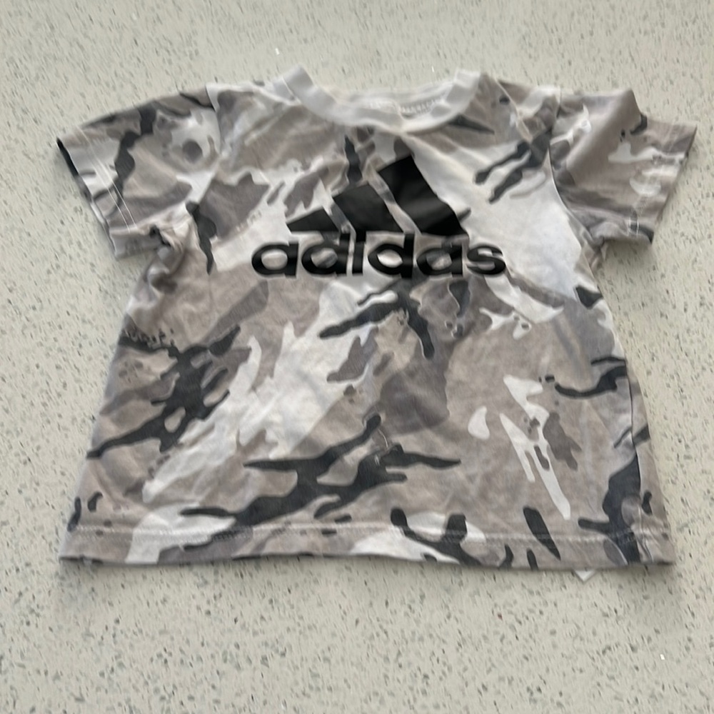 Adidas camo boys t shirt 3T